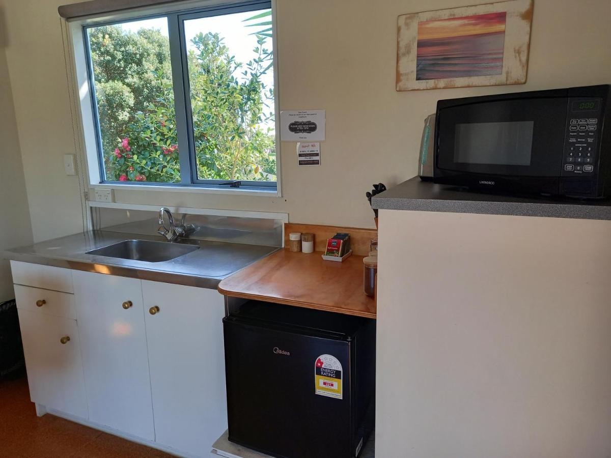 Raglan West Accommodation Units 외부 사진