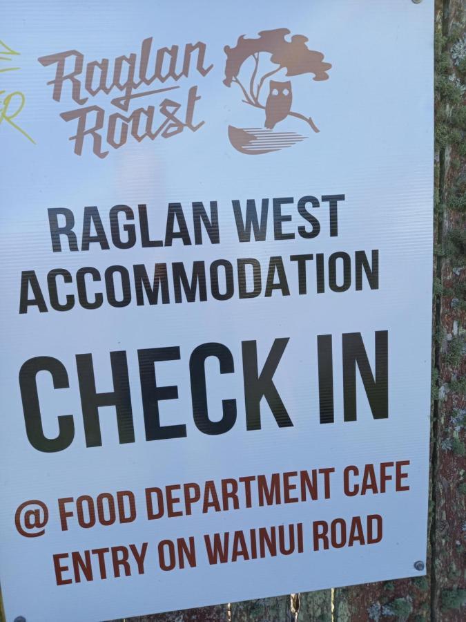 Raglan West Accommodation Units 외부 사진